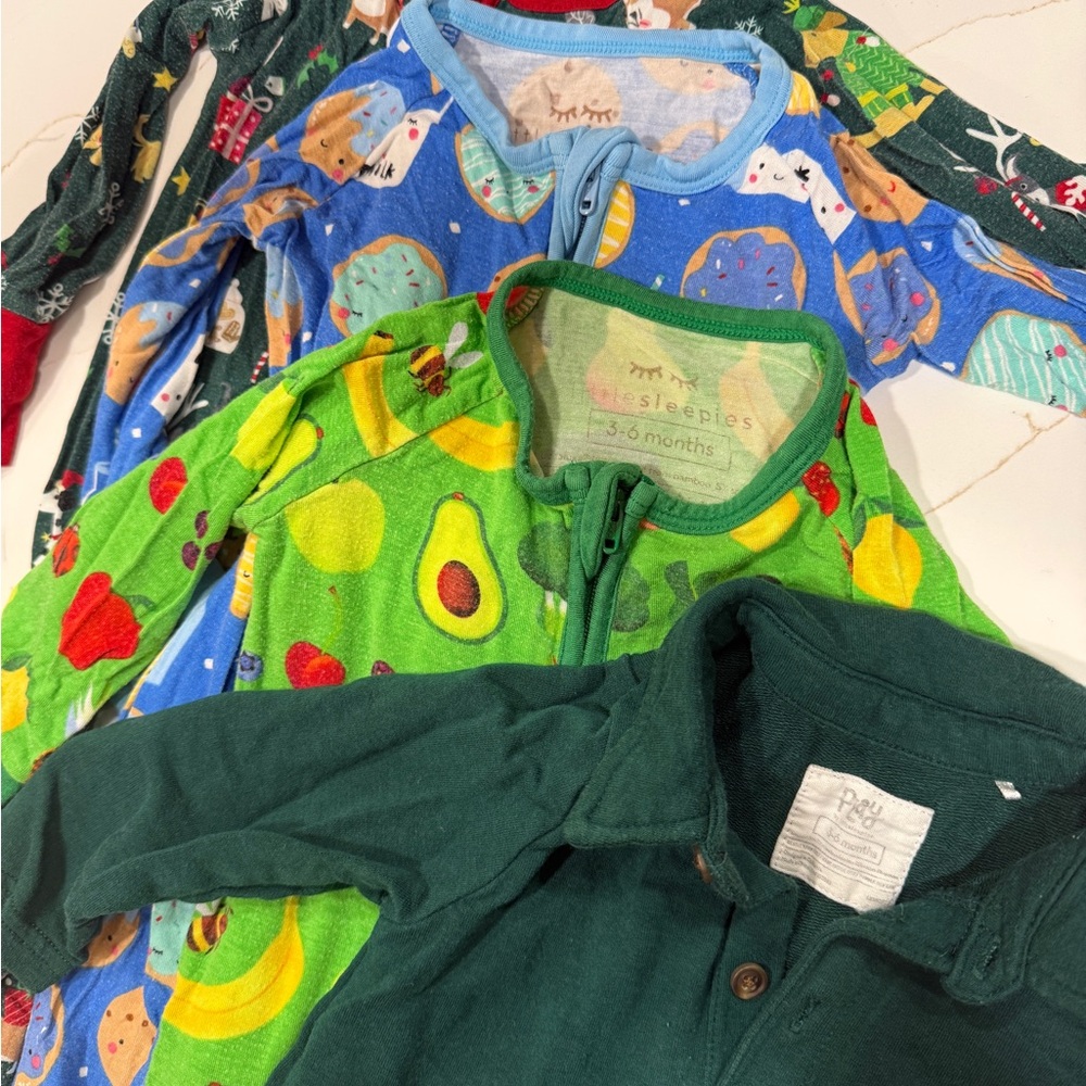 Little sleepies footies lot 4 pieces 3-6 months